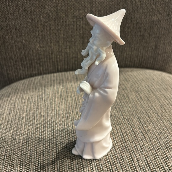 Asian porcelain statue - Picture 4 of 5